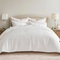 Luxury Velvet Quilt Set Twin/Twin XL Bedding - Ultra Soft Comfort
