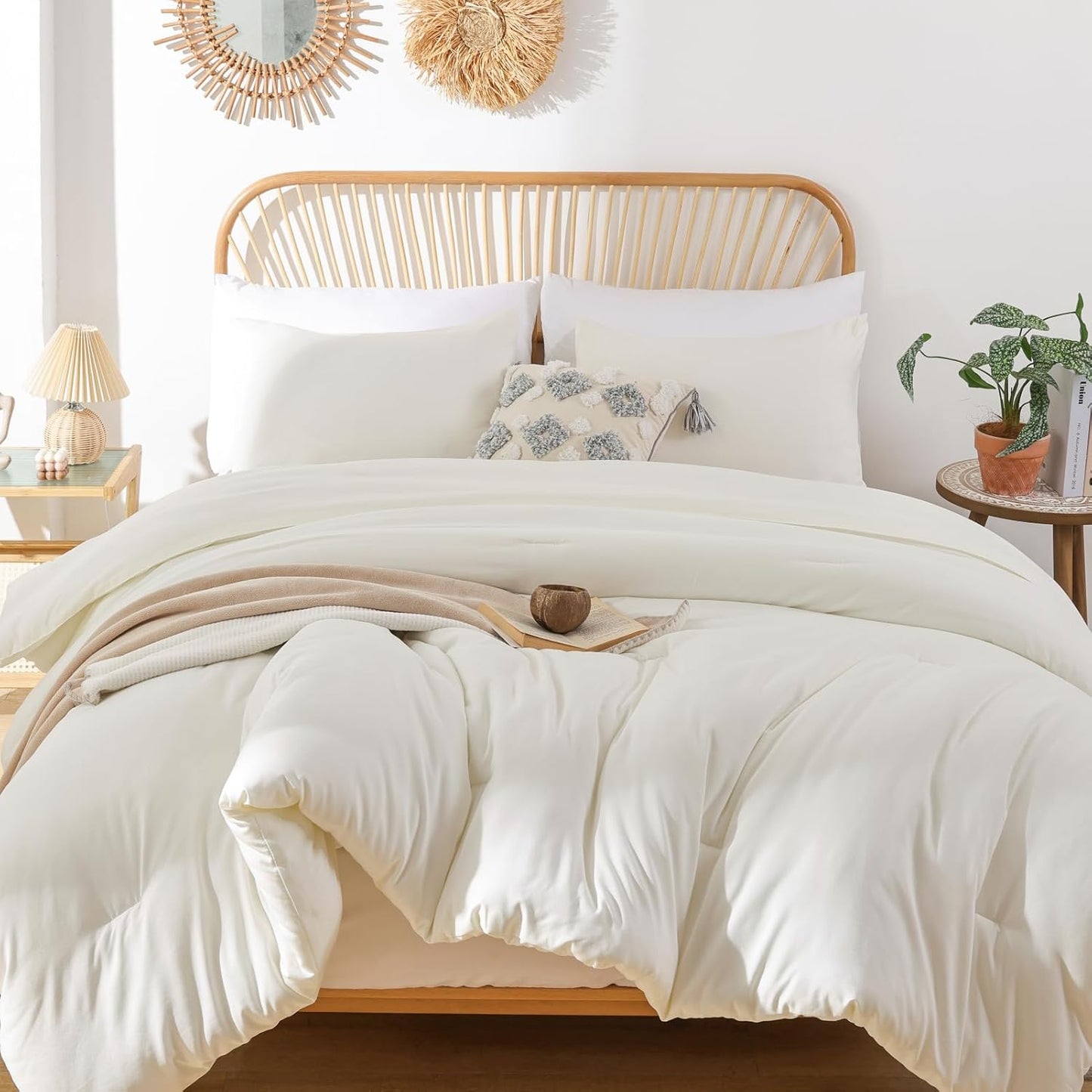 ROSGONIA Oversized King Comforter Set for Cozy Sleep Experience