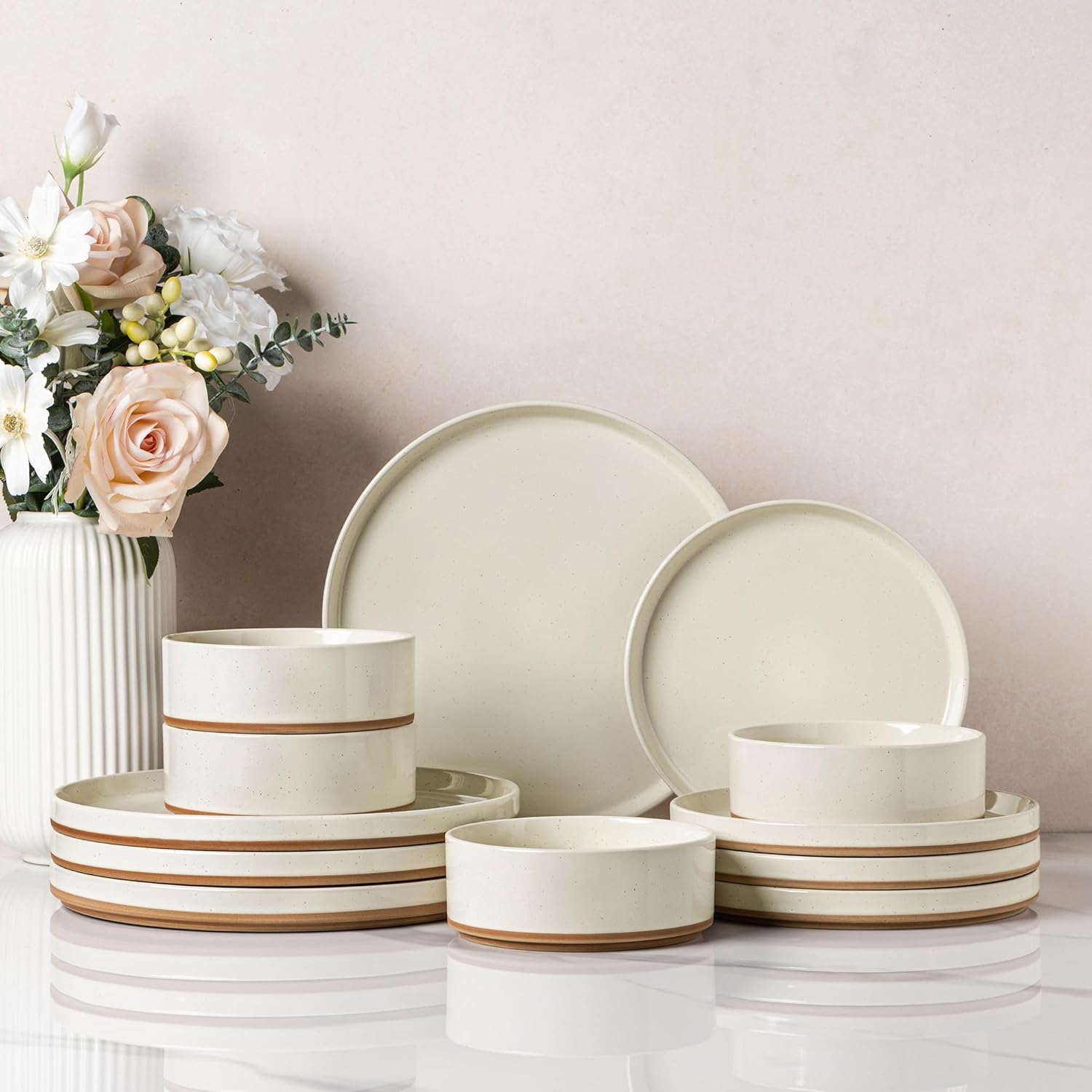 AmorArc Ceramic Dinnerware Set for 4 - Stylish and Durable