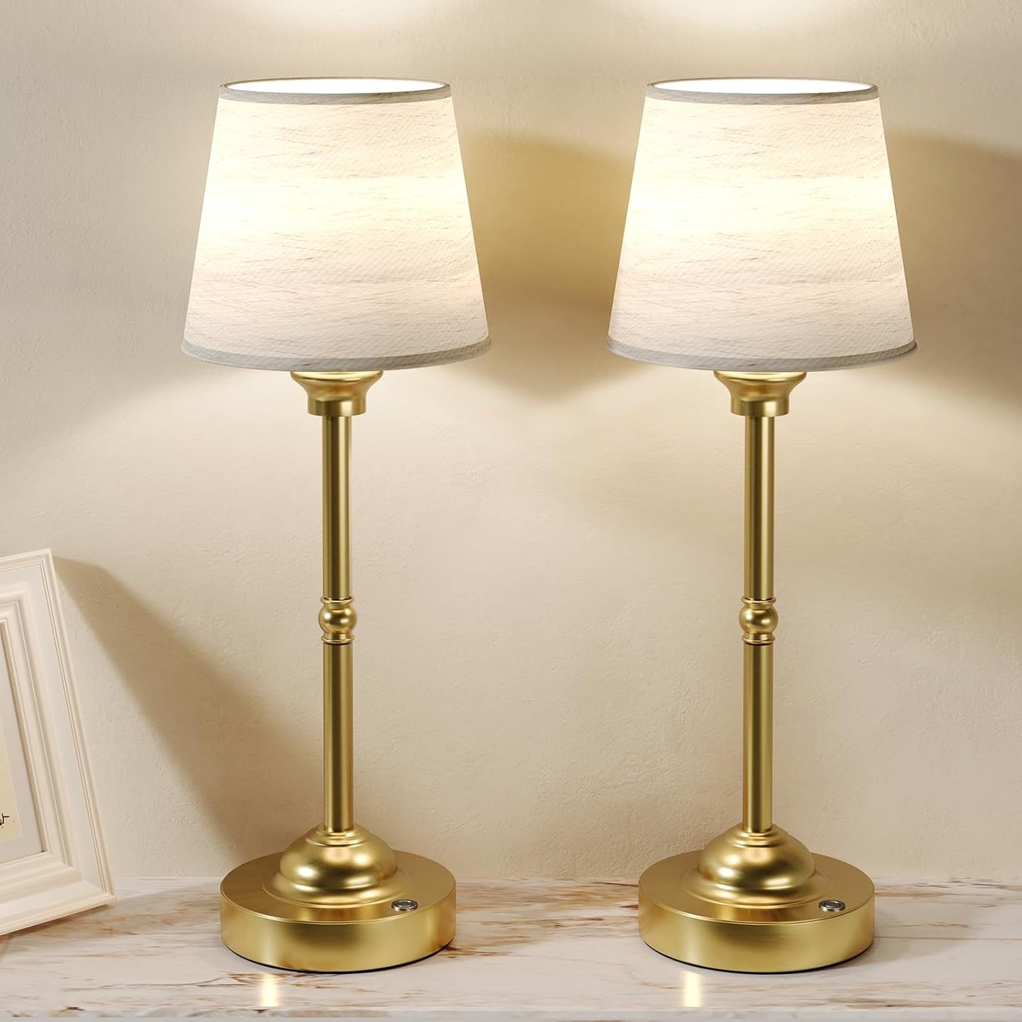 Cordless Table Lamps with Stepless Dimming for Any Space