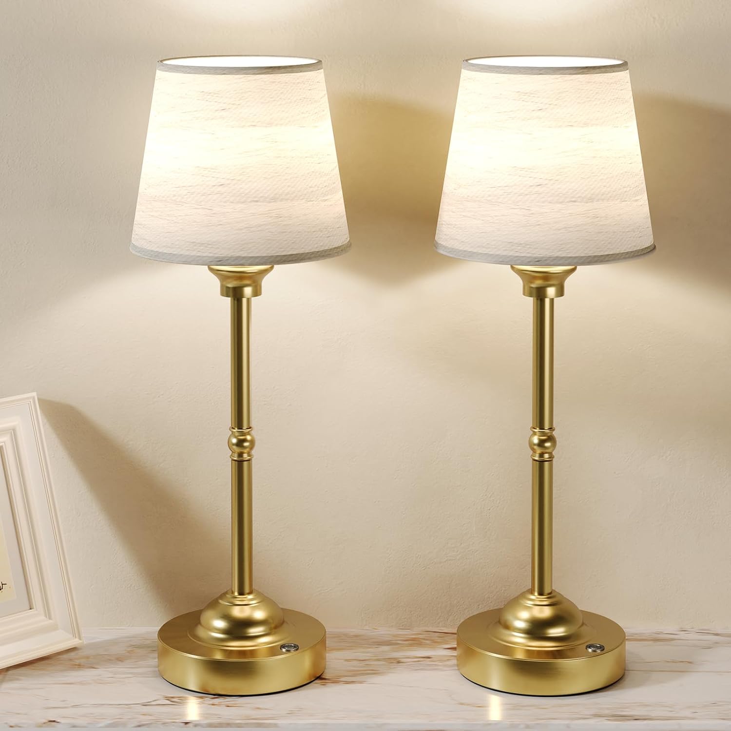 Cordless Table Lamps with Stepless Dimming for Any Space