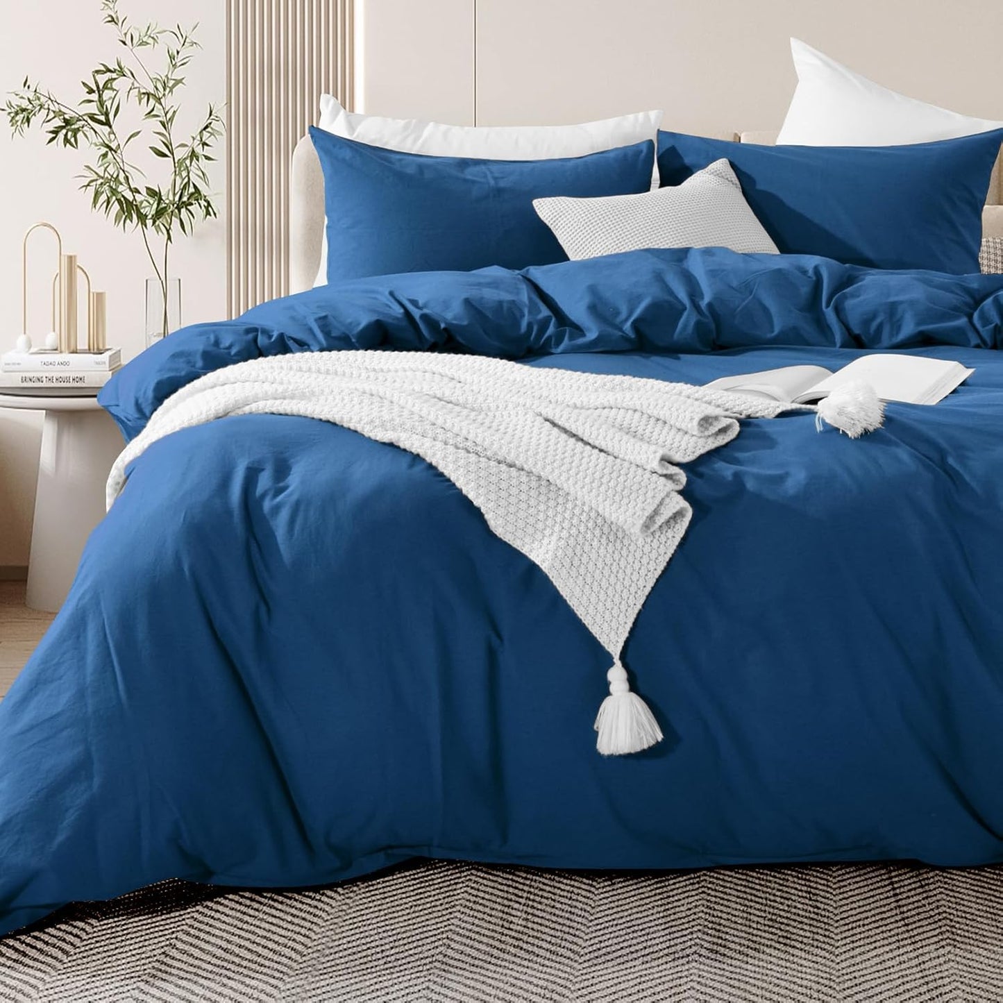 NEXHOME PRO Queen Size Duvet Cover Set in Navy for Cozy Bedrooms