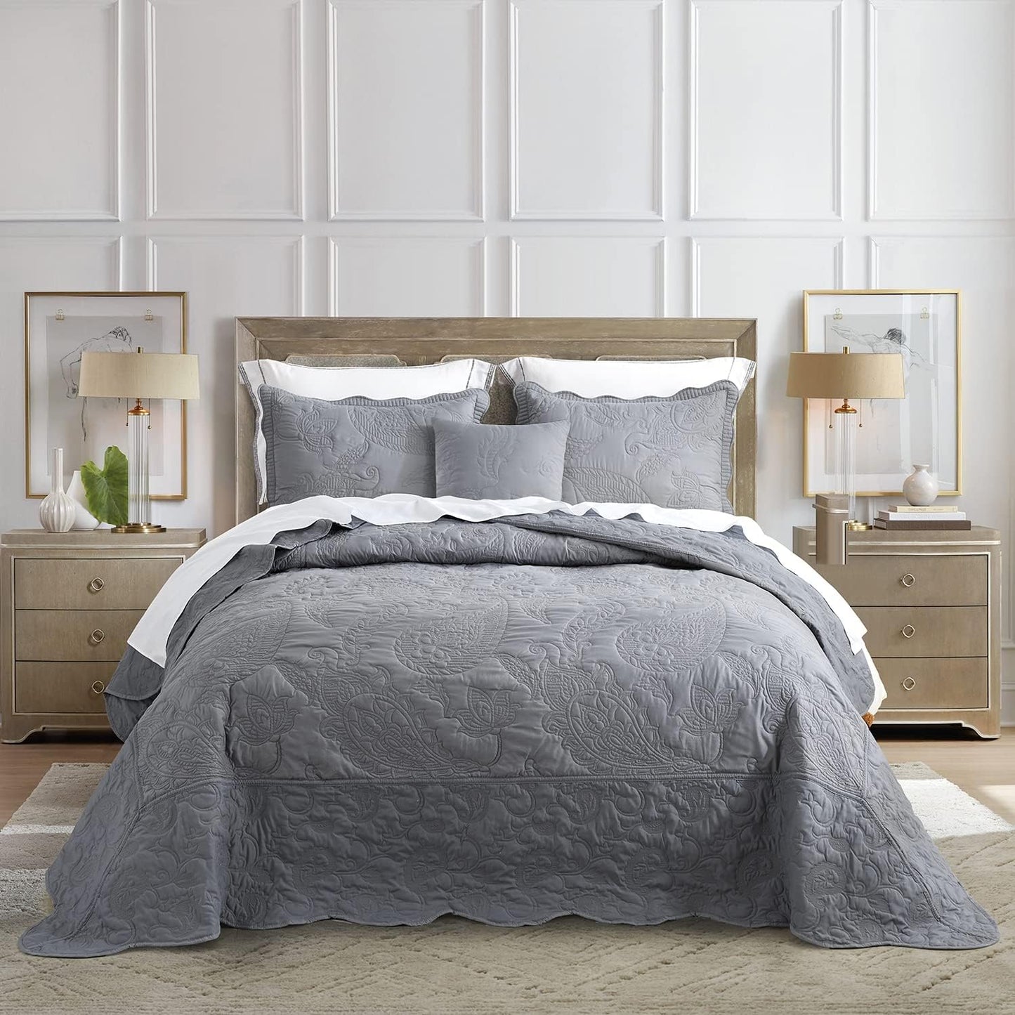 Oversized King Bedspread 138x122 Extra Wide Quilted Coverlet