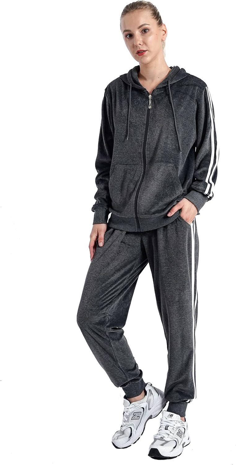 Yasumond Velour Tracksuit for Women - Soft Joggers Set