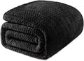 Exclusivo Mezcla Soft Fleece Blanket King Size - Lightweight Cozy Wave