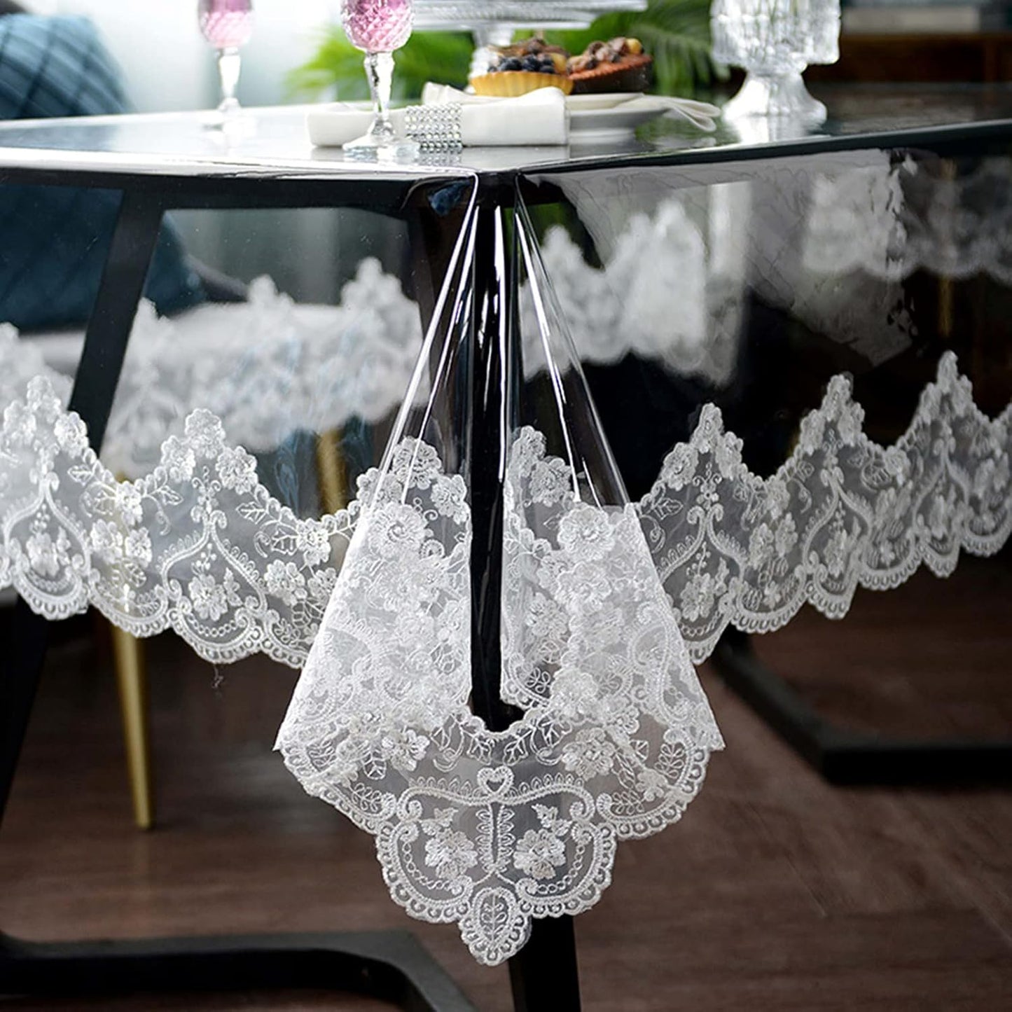 Clear Plastic Waterproof Tablecloth for Dining Tables and Events