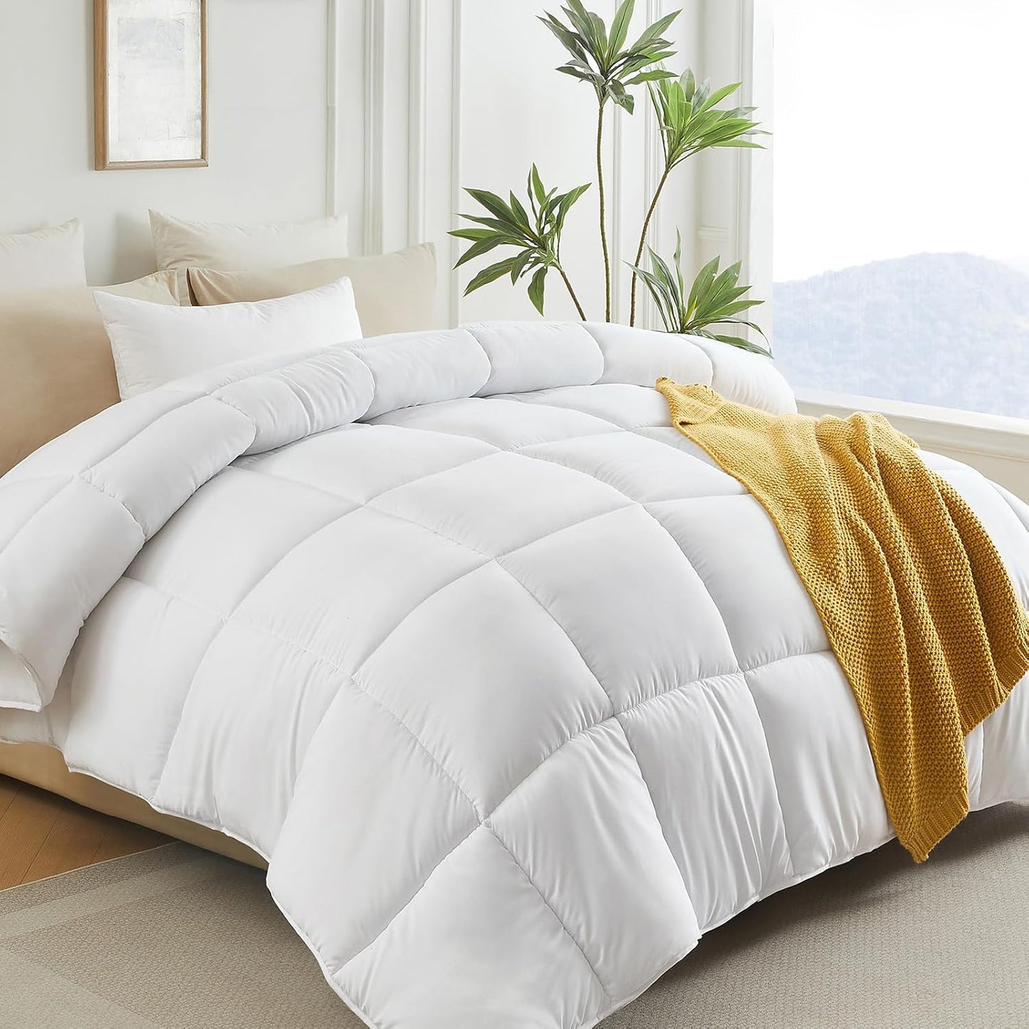 L LOVSOUL Down Alternative Queen Comforter for All Seasons
