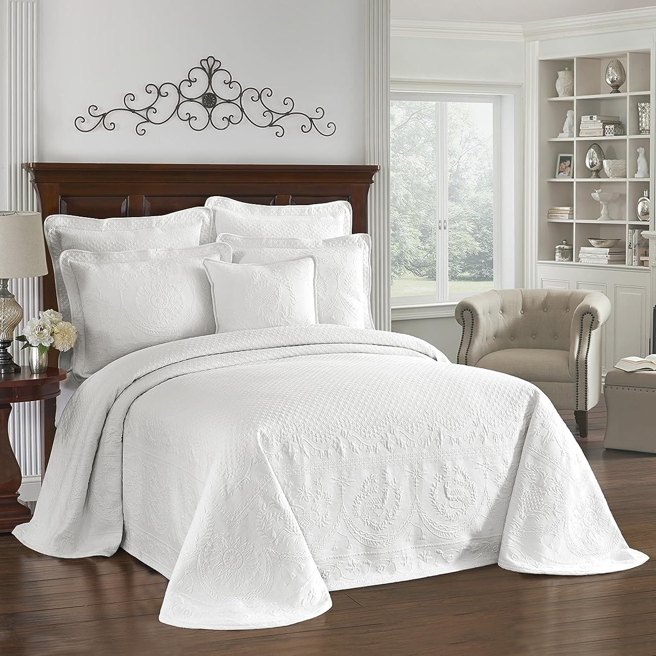 King Charles Collection Oversized Cotton Bedspread for King Beds
