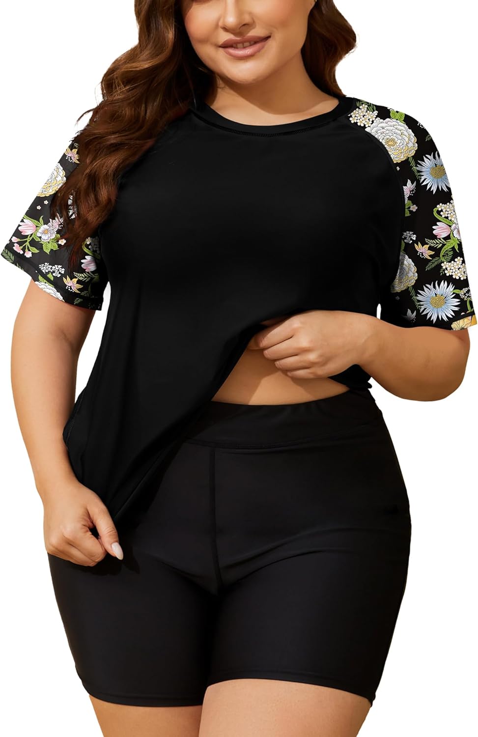 Plus Size Rash Guard Swimwear for Women - Comfortable & Stylish
