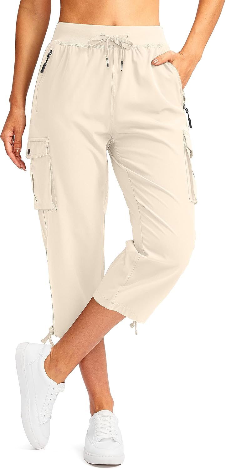 Soothfeel Women's Cargo Capris Pants for Travel and Hiking