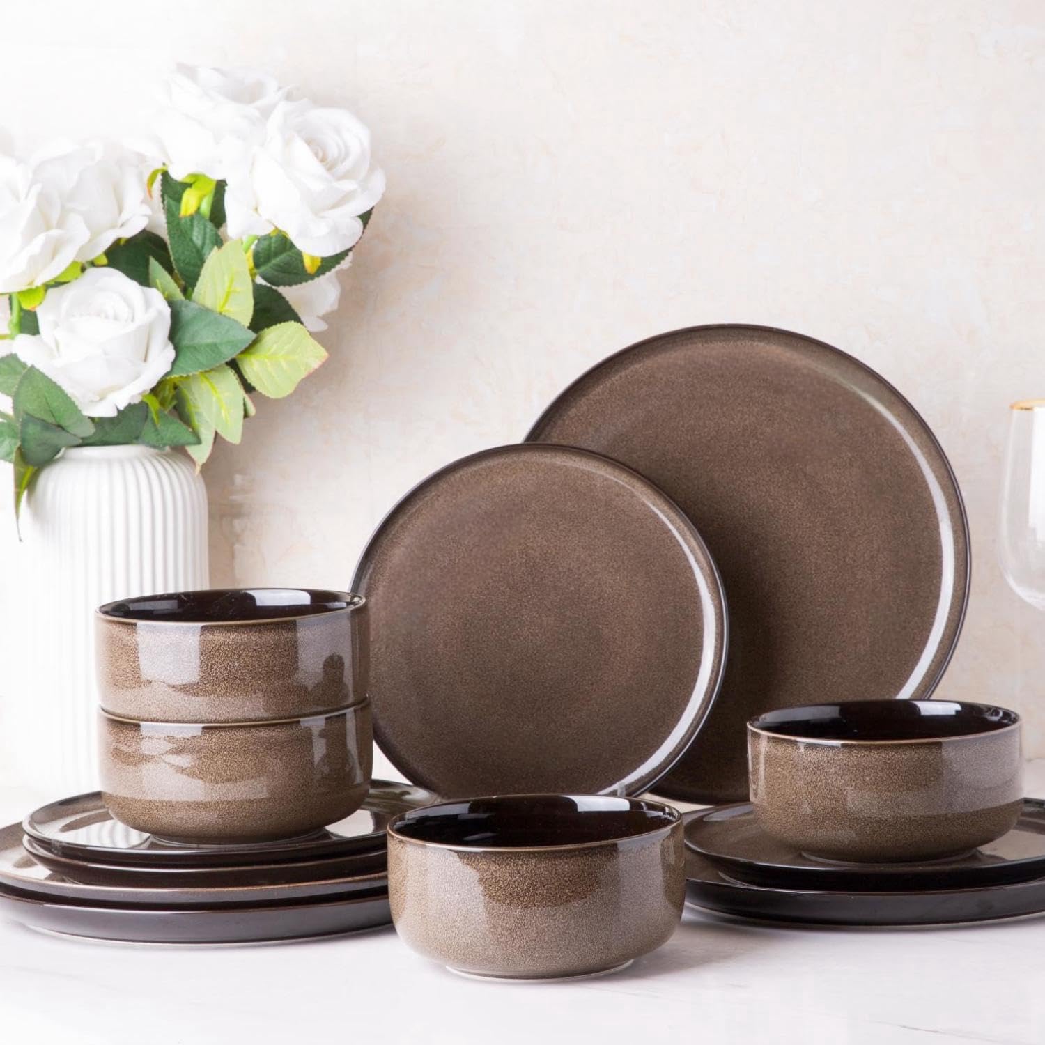 LeRATIO Ceramic Dinnerware Set of 4 - Elegant and Durable