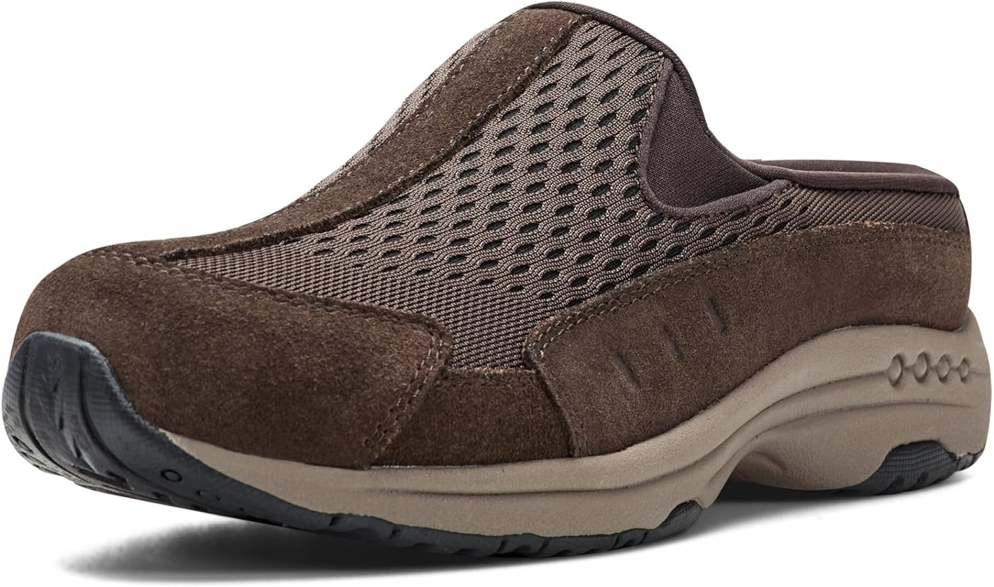 Easy Spirit Women's Traveltime 675 Clog for All-Day Comfort