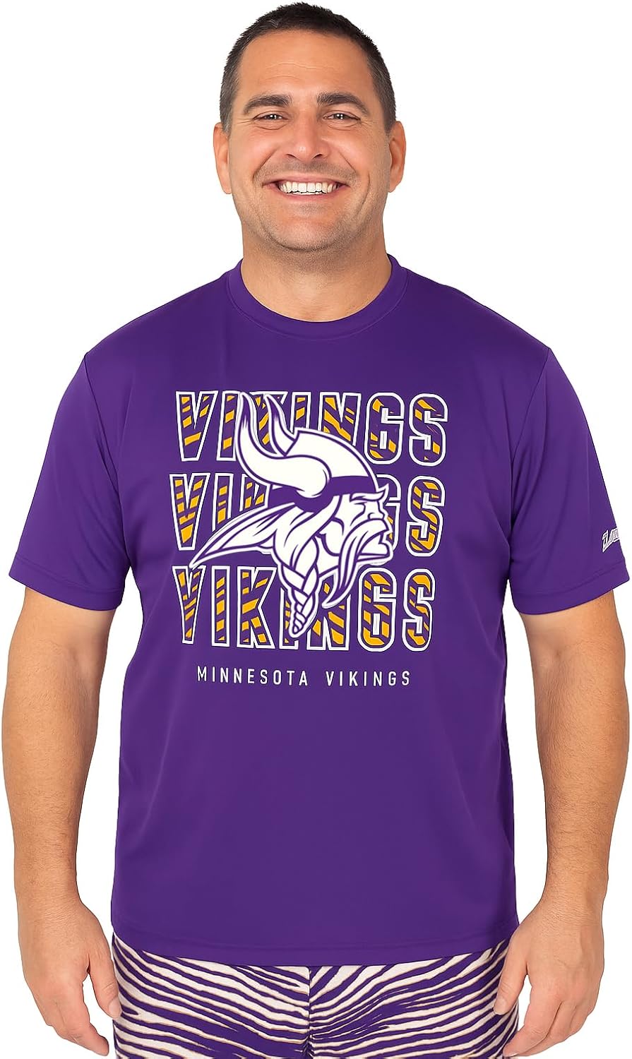 Zubaz NFL Men's Short Sleeve Team Graphic T-Shirt for Fans