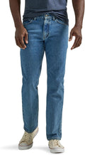 Lee Legendary Regular Straight Jean - Comfortable Everyday Fit Men's
