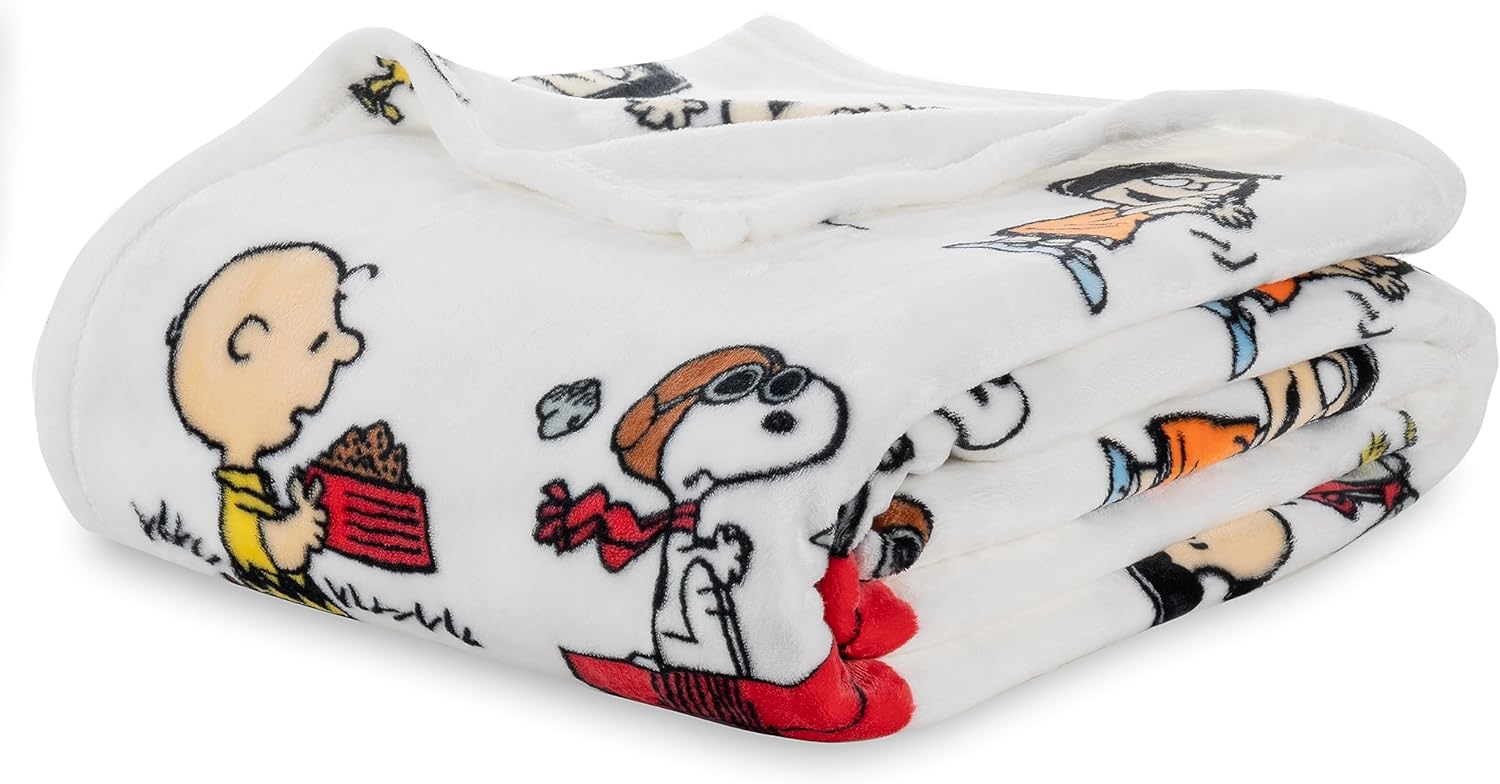 Peanuts VelvetLoft Snoopy Plush Blanket for Cozy Comfort