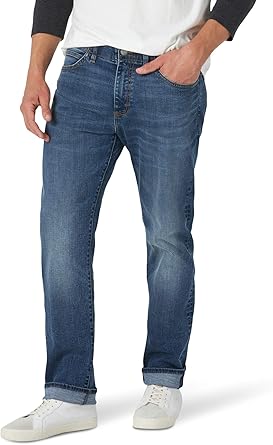 Lee Men's Extreme Motion Athletic Taper Jean for Comfort and Style
