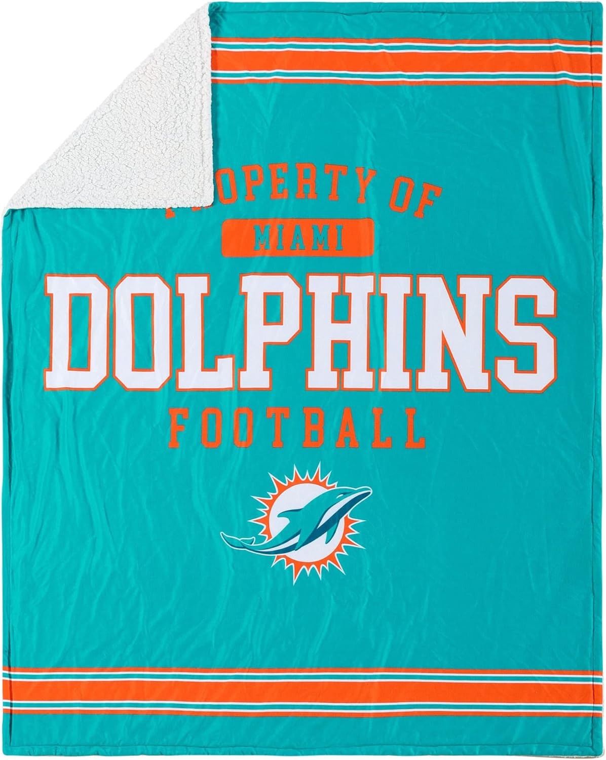 FOCO NFL Team Logo Sherpa Plush Throw Blanket for Cozy Comfort