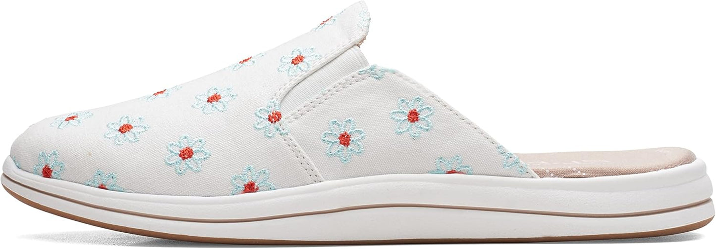Clarks Women's Breeze Shore Mule: Perfect for Transitional Days
