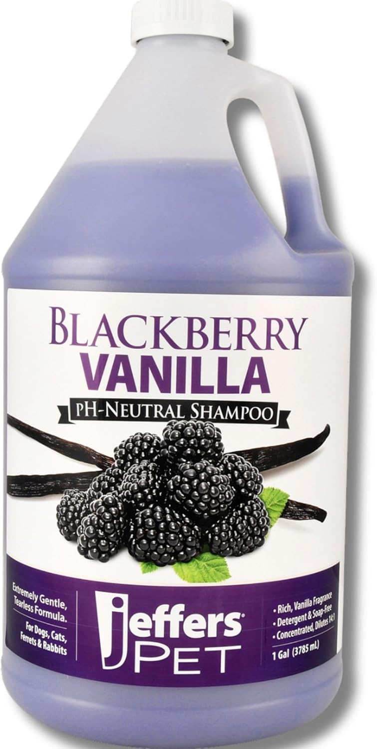 Gentle Tearless Blackberry Vanilla Shampoo for All Pets Care