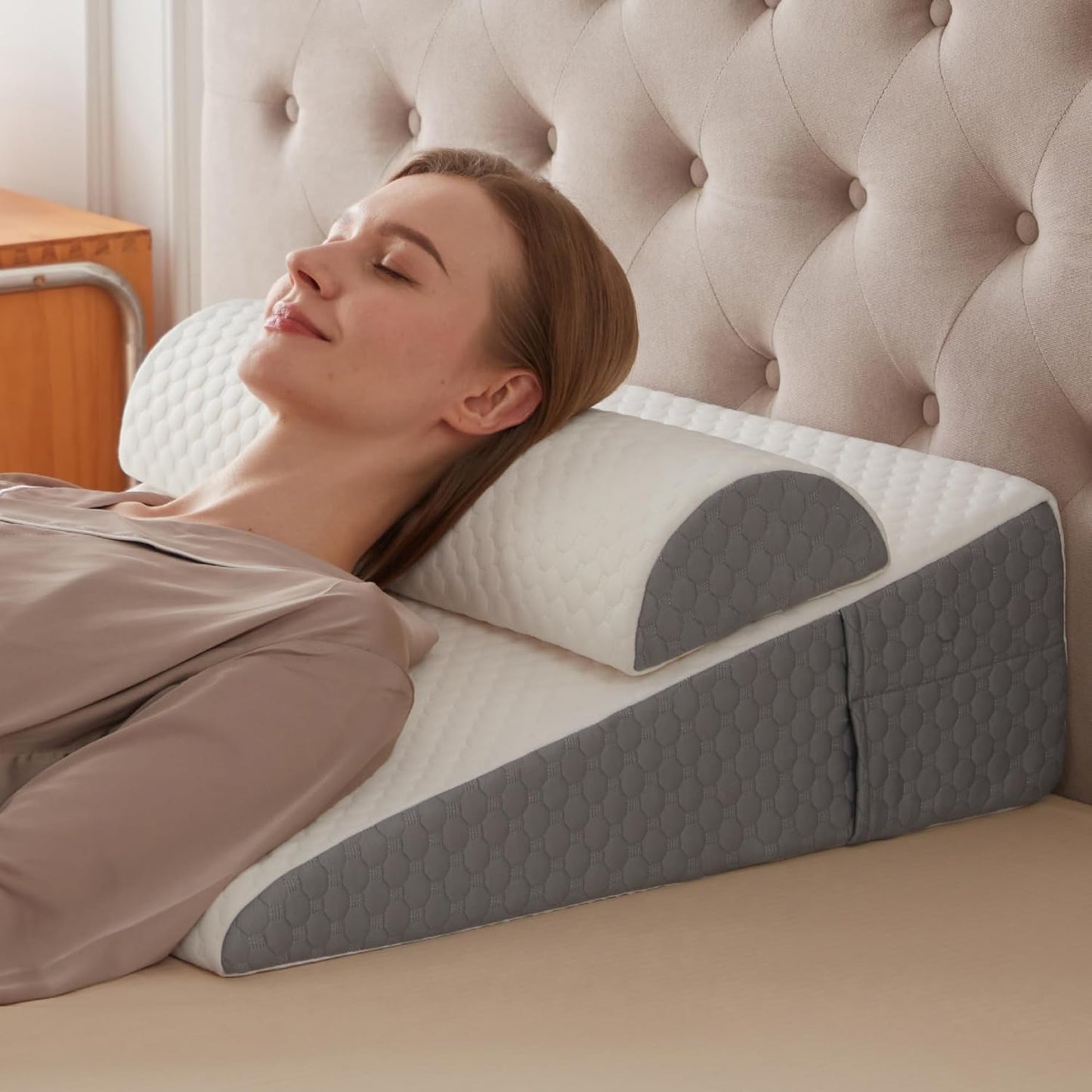 Wedge Pillow for Acid Reflux and Back Pain Relief with Comfort