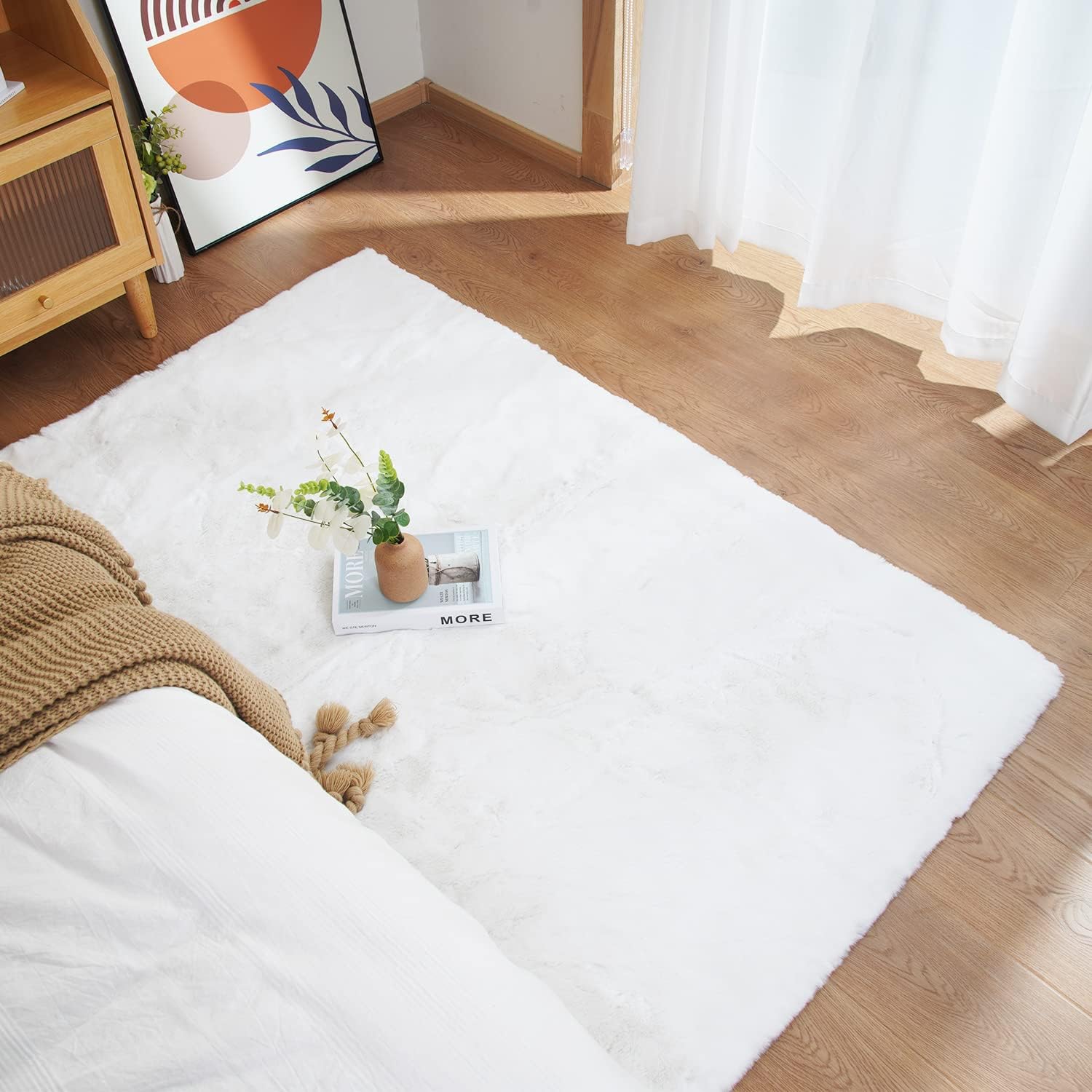 Ghouse Ultra Soft Faux Rabbit Fur Rug 3x5 for Cozy Living Spaces