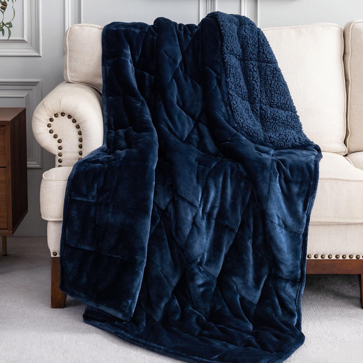 Sherpa Fleece Weighted Blanket 20 lbs for Cozy Comfort