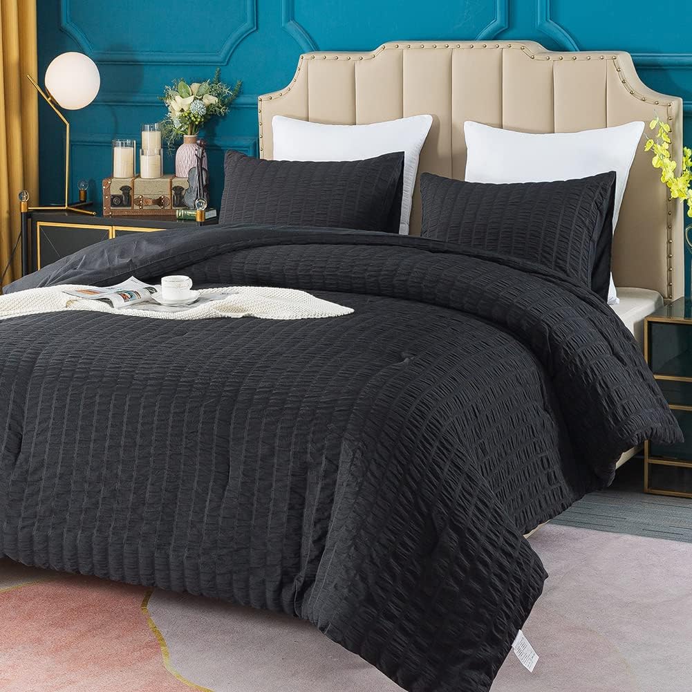 AveLom Black Seersucker Twin Comforter Set for Cozy Bedding