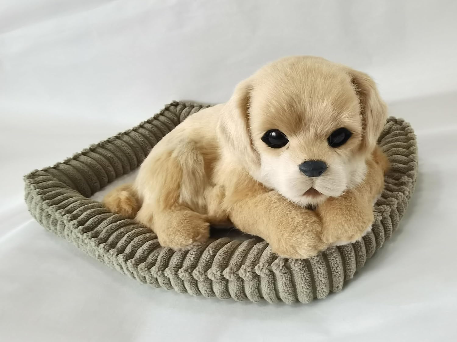 Realistic Interactive Golden Retriever Toy by PawFection Pets
