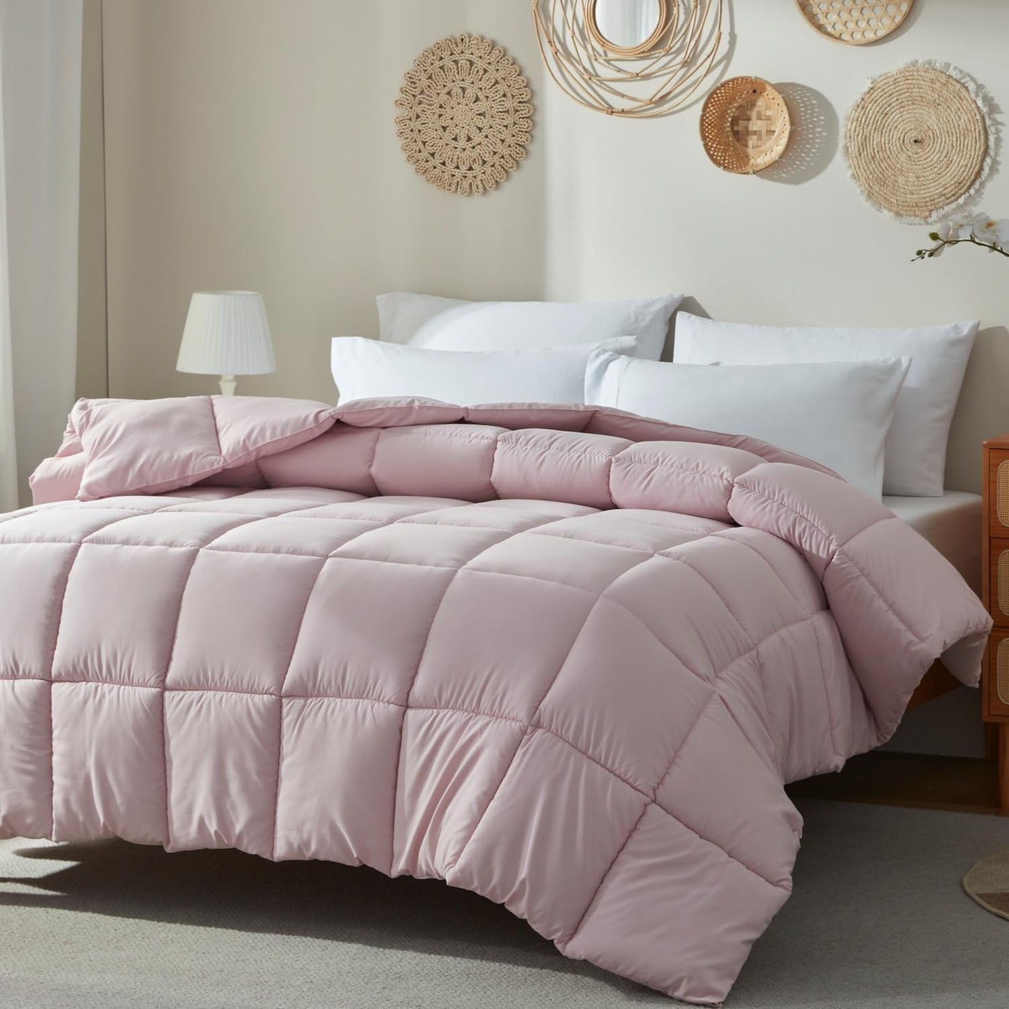 BedTreat Down Alternative Comforter Queen for All Seasons