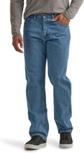 Wrangler Authentics Men's Classic 5-Pocket Relaxed Fit Flex Jean back
