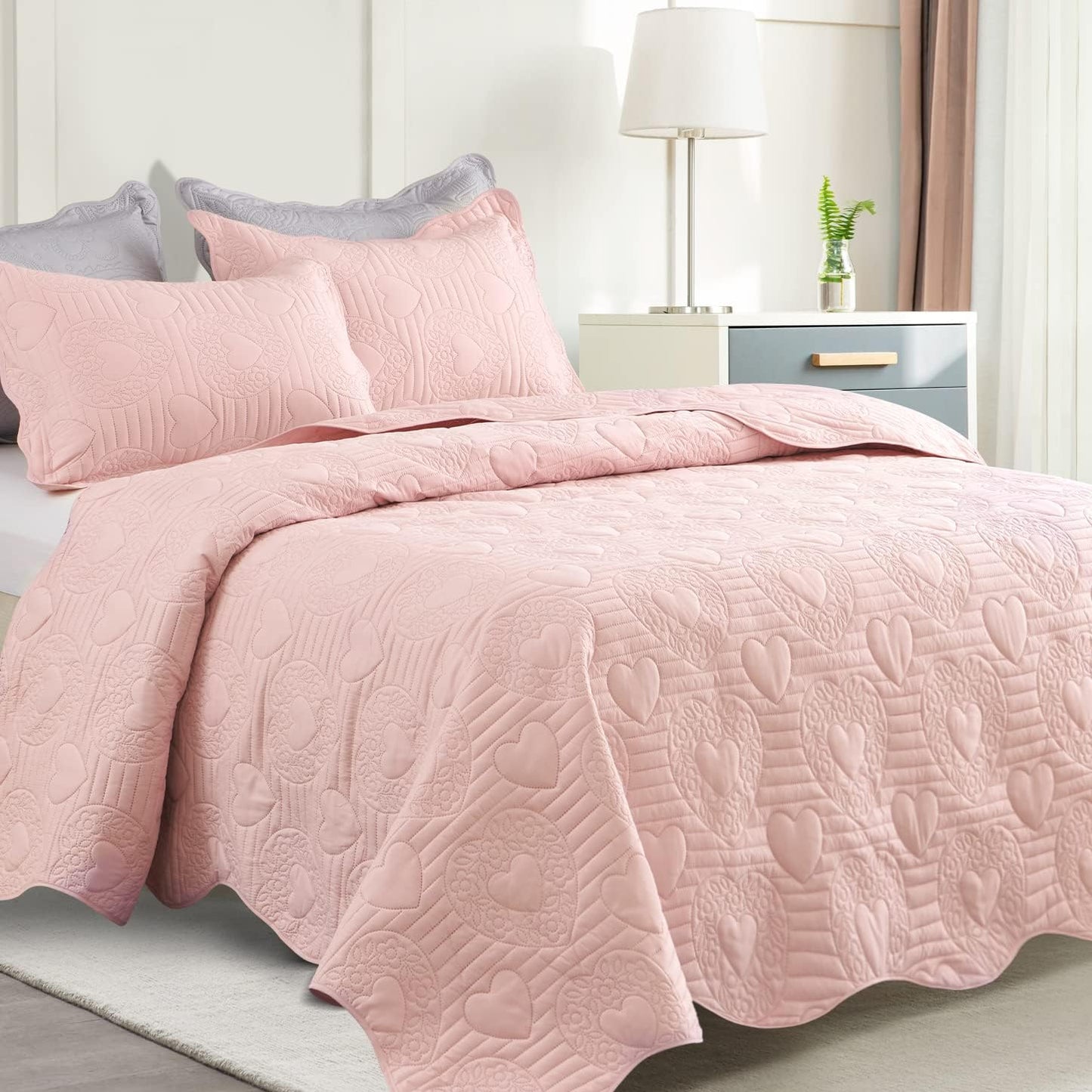 King Size Quilt Set 3 Pieces, Soft Lightweight Bedspread