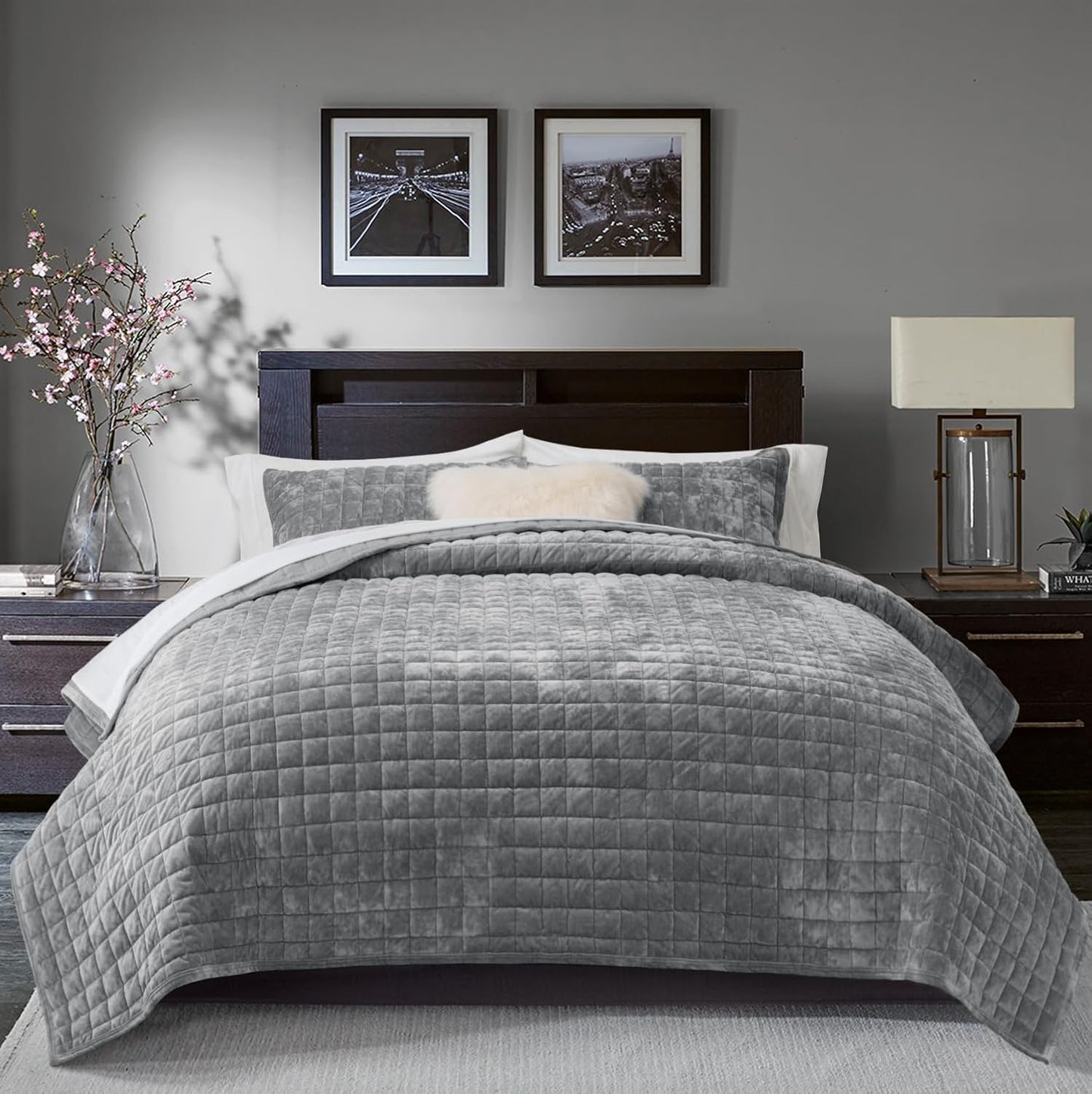 Luxury Velvet Quilt Set King Size for All Season Comfort