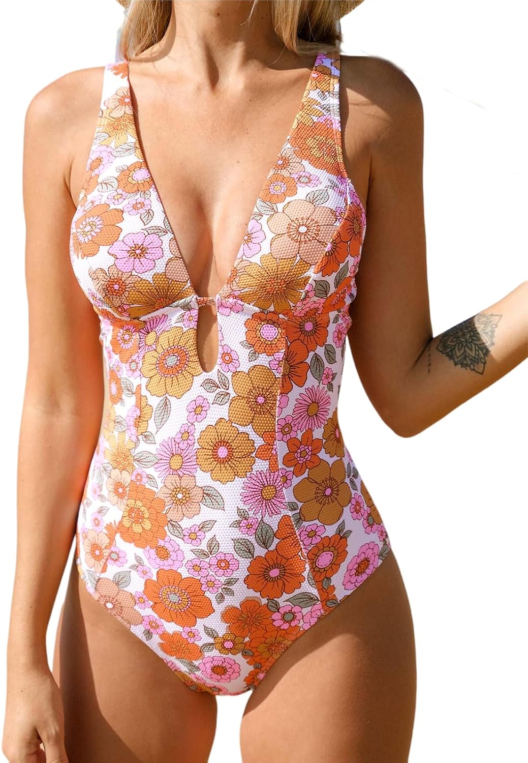 CUPSHE Women's One Piece Swimsuit with Deep V Neck Design