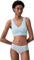 Women's Invisibles Comfort Seamless Lightly Lined V Neck Bralette