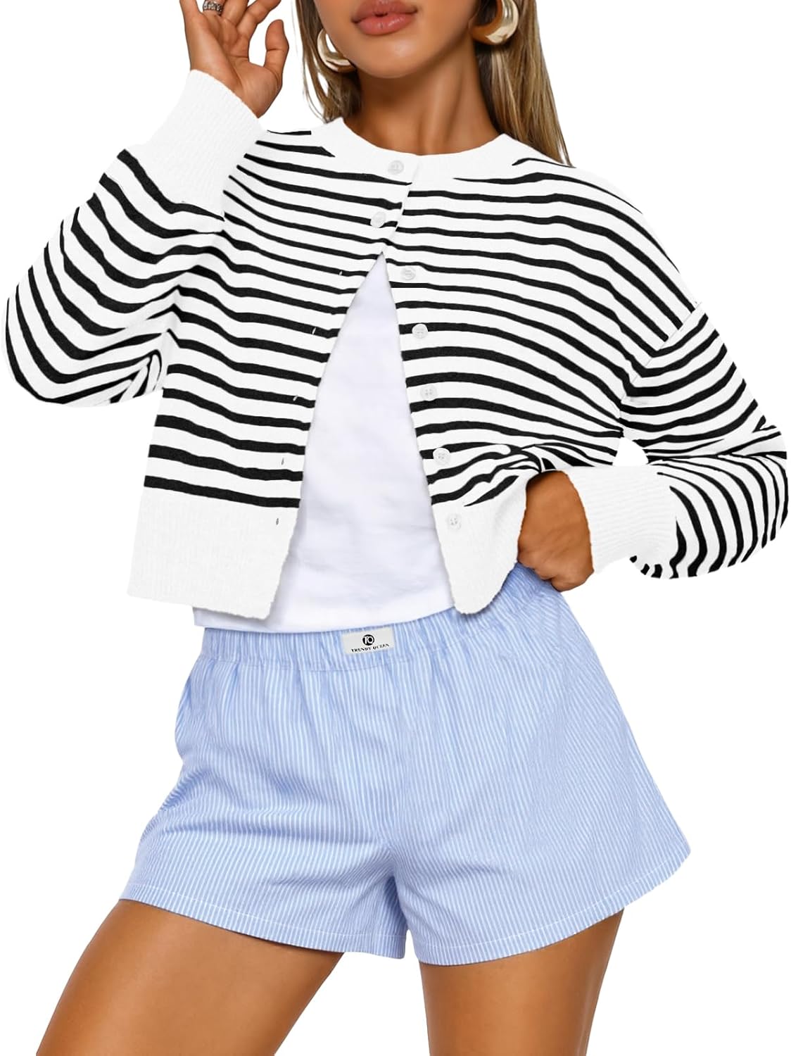 Trendy Queen Cropped Cardigan Sweaters for Women Fashion 2025