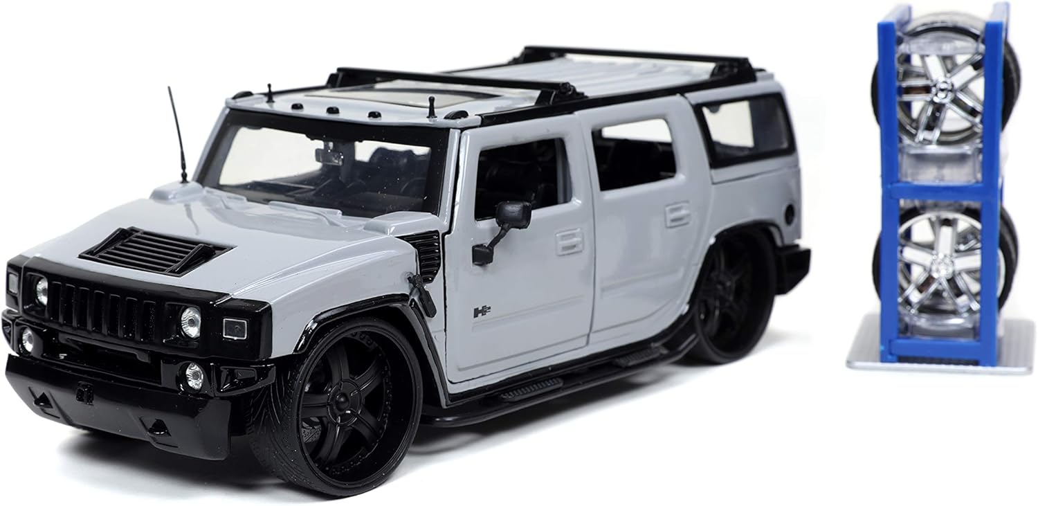 Jada Toys 1:24 2003 Hummer H2 Die-cast Car - Realistic Design for Kids & Adults!
