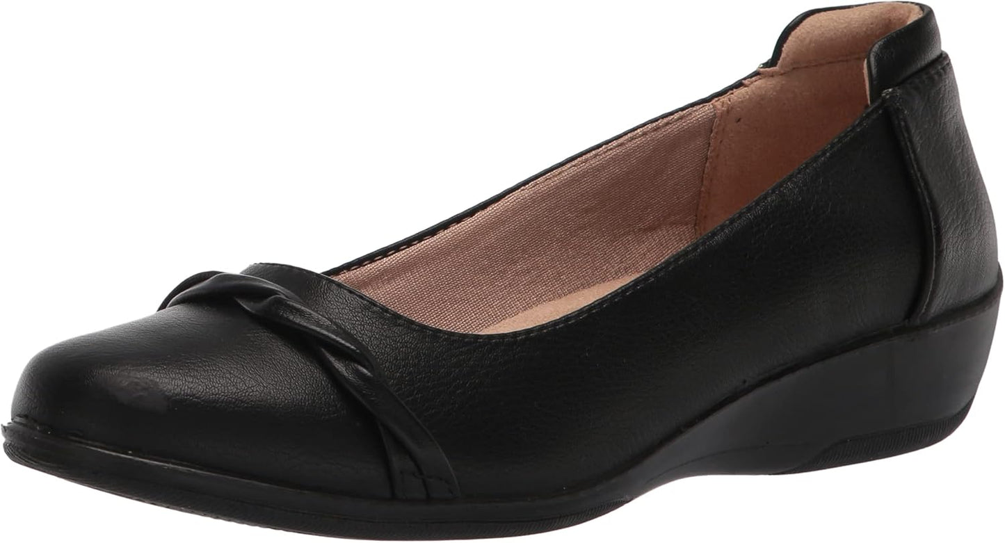 LifeStride Women's Impact Slip-On: Comfort and Style Combined