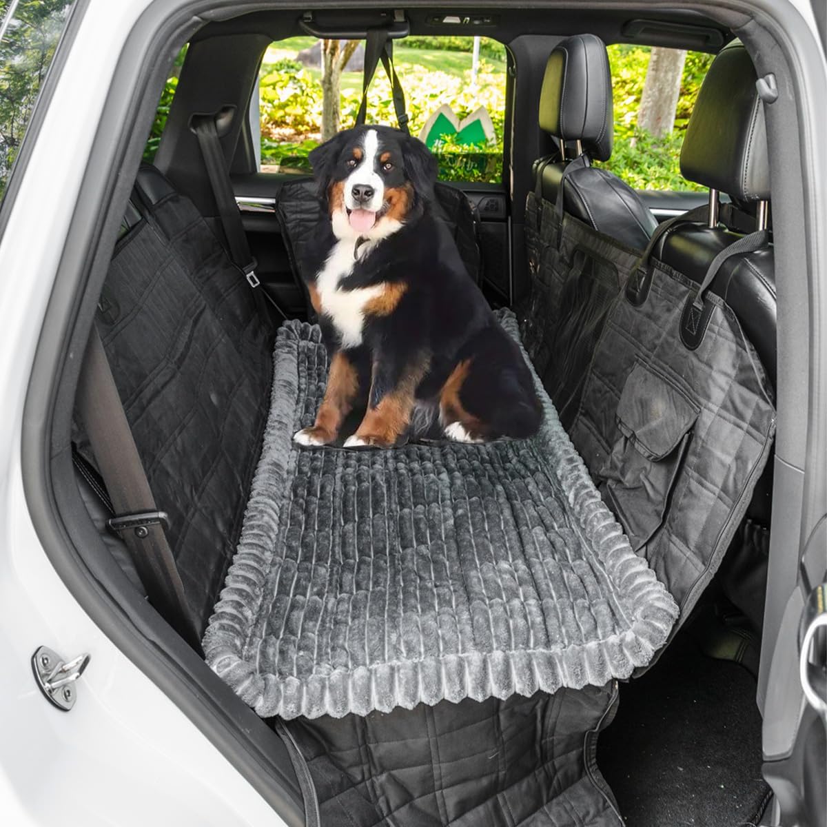 Non-Slip Dog Bed Mat for Car - Travel Pet-Friendly Seat Cover