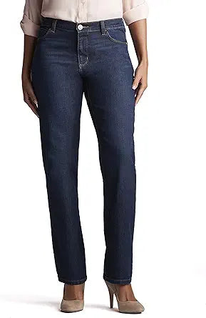Lee Women's Petite Relaxed Fit Straight Leg Jean for Comfort