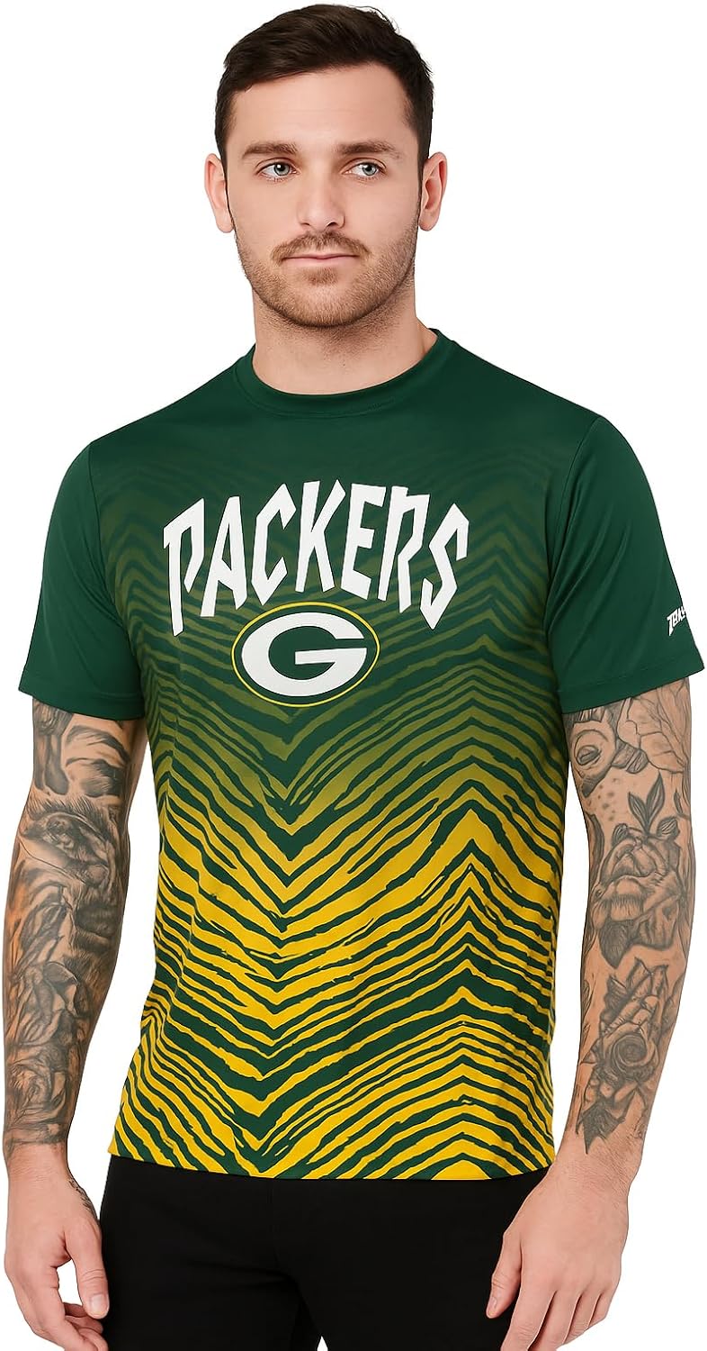 Zubaz NFL Teams Men's Short Sleeve Graphic T-Shirt for Fans