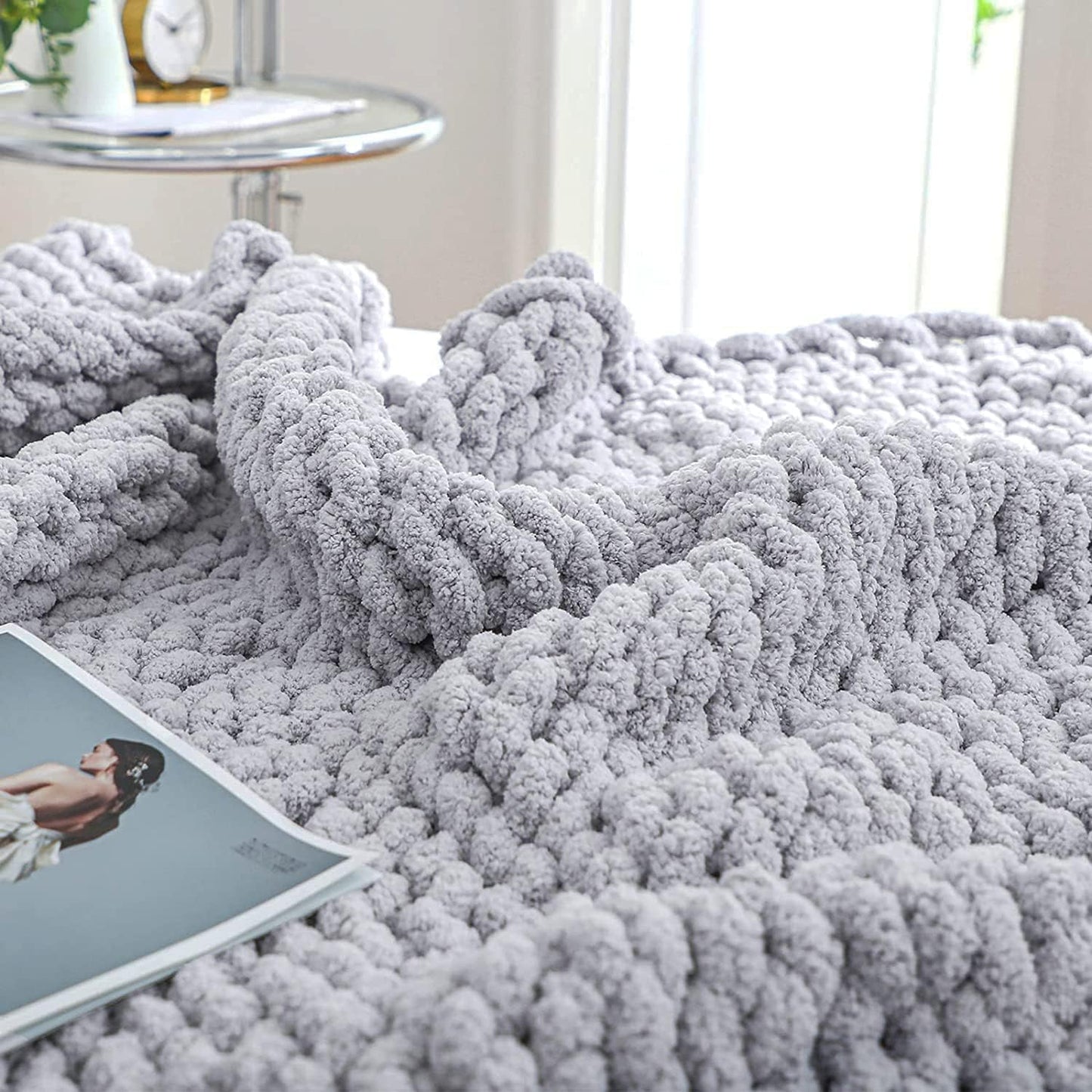 Bigacogo Chunky Knit Throw Blanket for Cozy Living Room Decor