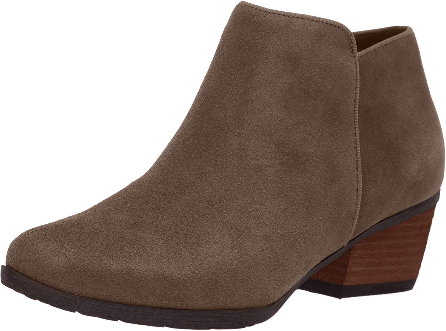 Blondo Women's Villa Waterproof Ankle Bootie for All Seasons