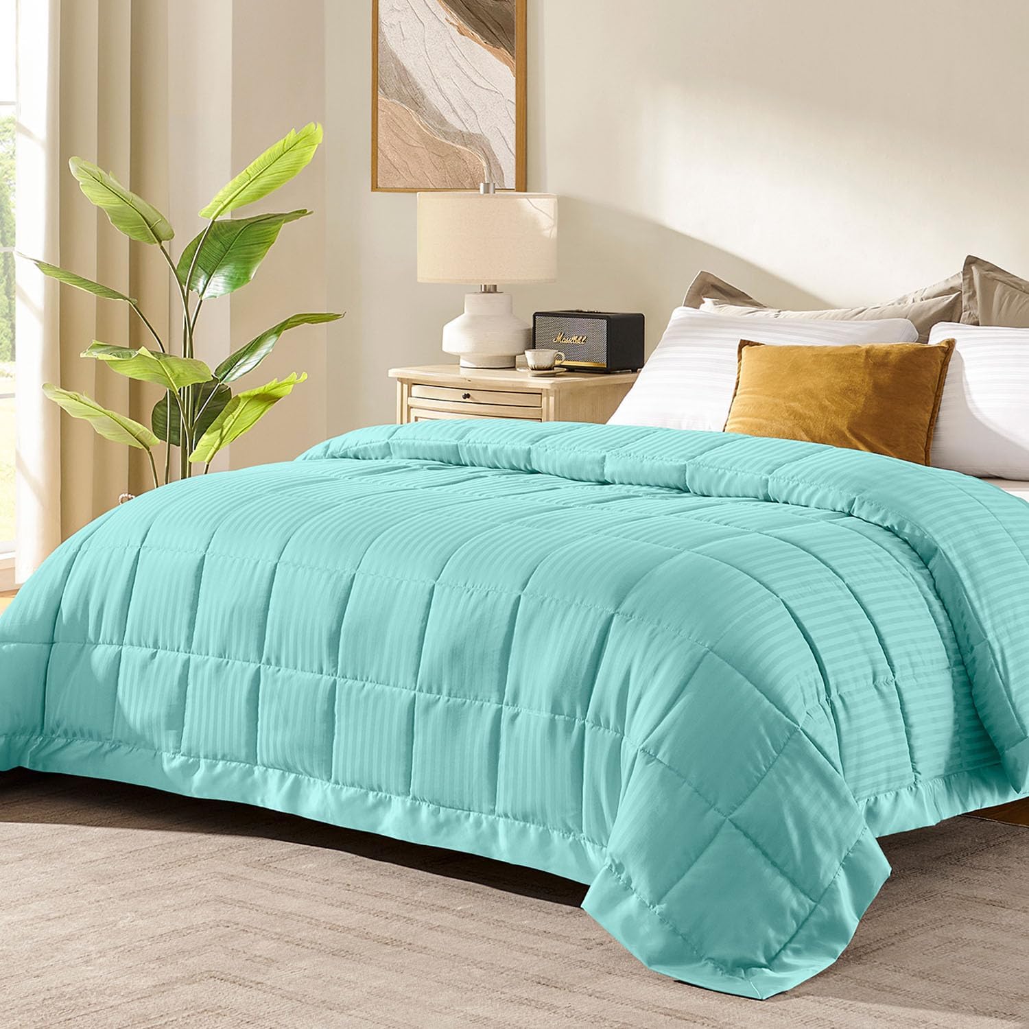 Downluxe Queen Size Blanket with Satin Trim for All Seasons