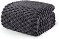 Exclusivo Mezcla King Size Fleece Blanket, 90x104 in - Soft All-Season