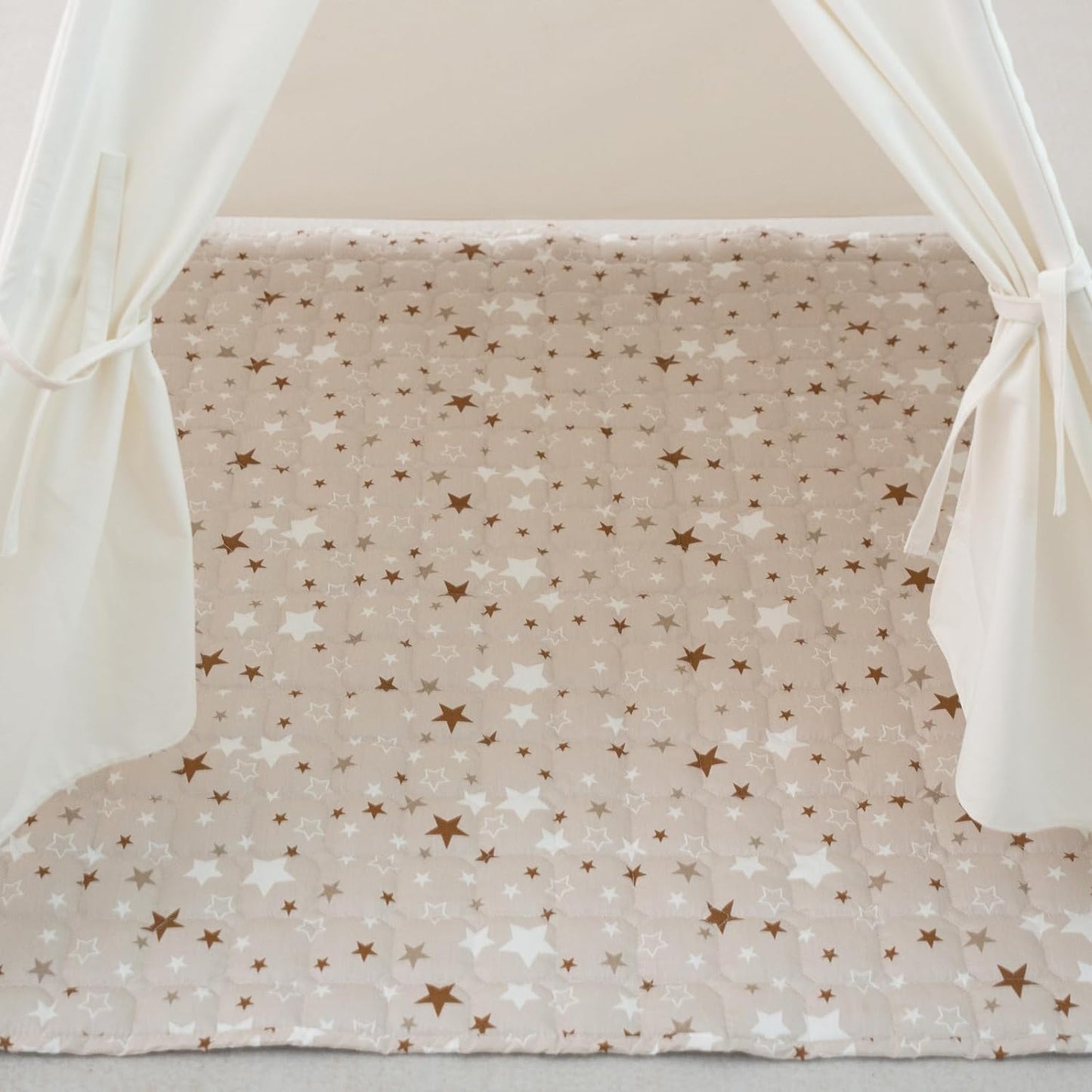 Non-Slip Padded Teepee Play Mat for Kids