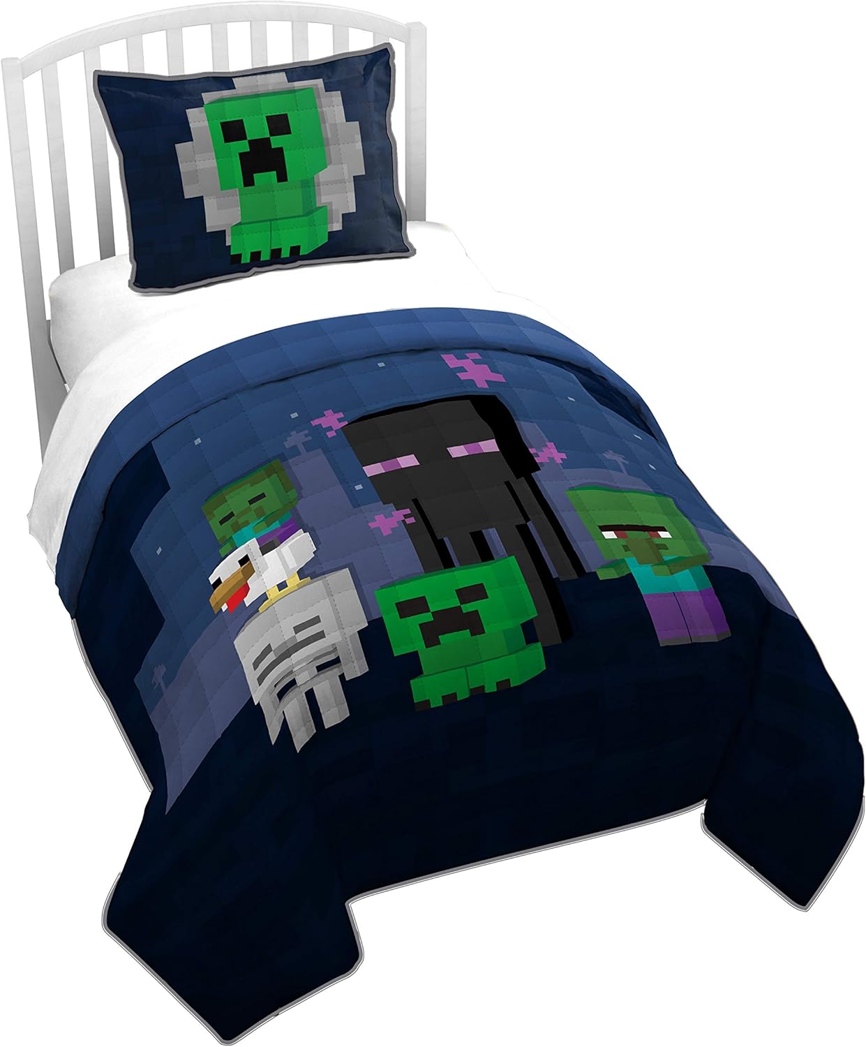 Minecraft Bad Night Full/Queen Quilt & Sham Set for Kids