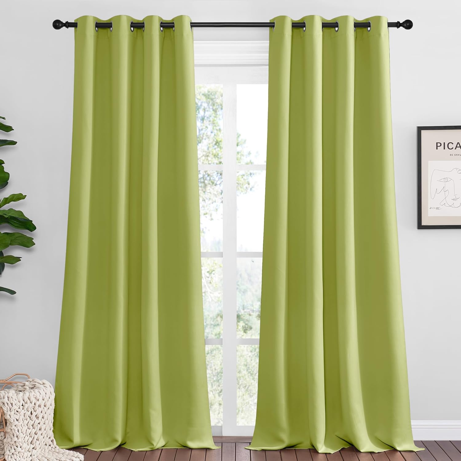 NICETOWN Fresh Green Blackout Curtains for Living Room 90 in