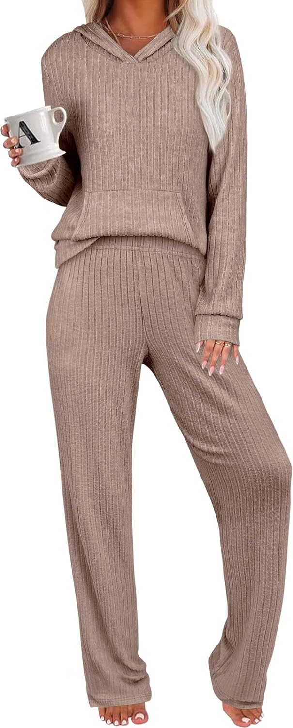 Comfortable Women's 2 Piece Lounge Pajama Set for Fall Wear