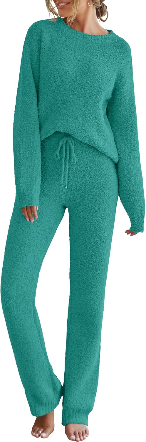 Cozy Fleece Pajama Sets for Women - Perfect Fall Lounge Wear
