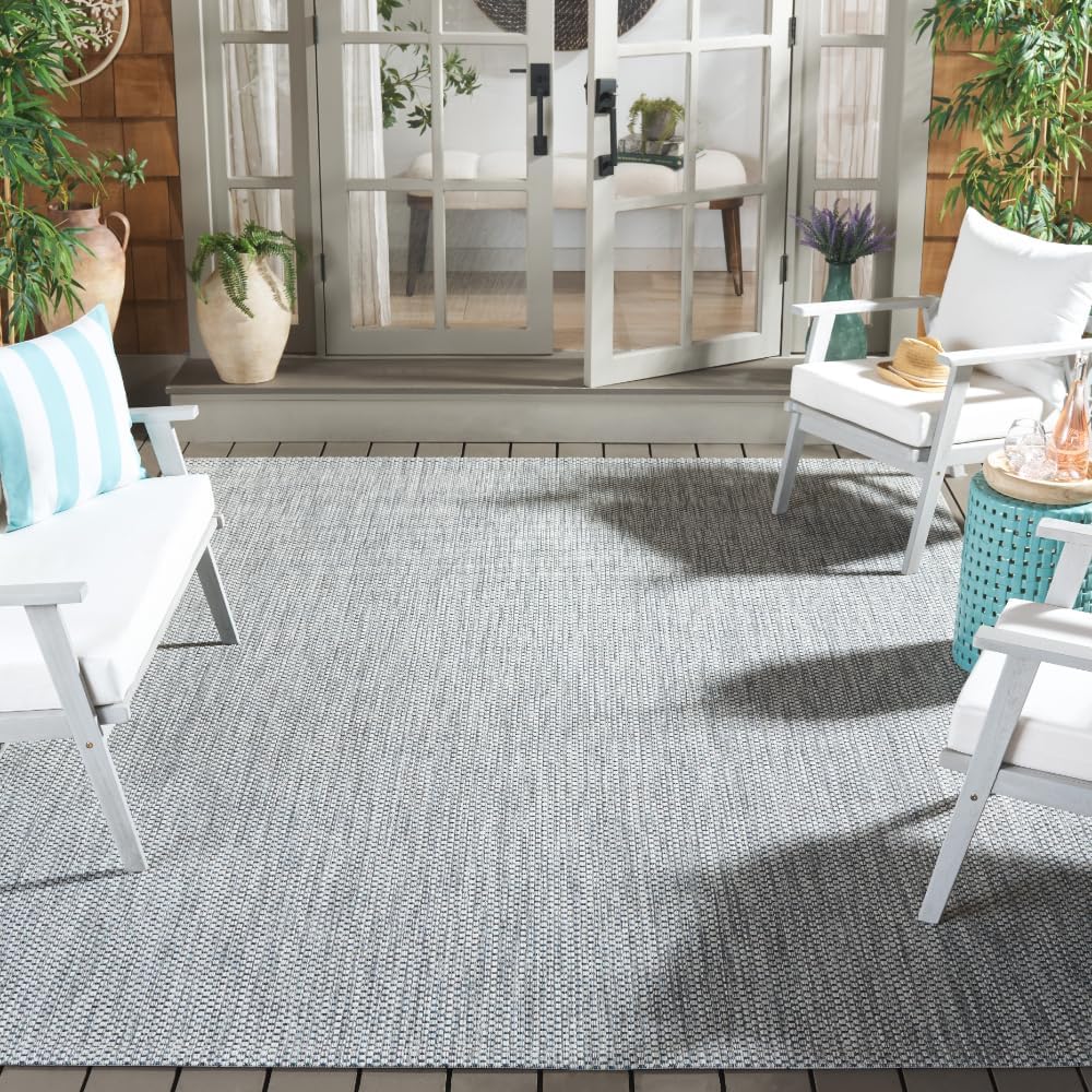 SAFAVIEH Courtyard Collection Area Rug - Stylish & Durable